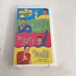 The Wiggles Wiggly Wiggly World VHS Tape 2002