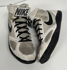 New ListingWhite Nike Takedown Wrestling Shoes - Size 8 - Vintage Gear - Extremely Rare