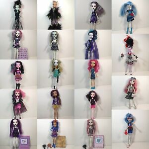 #A Monster High Doll CHOOSE- Frankie, Rochelle, Catrine, Ghoulia -Combine SHIP
