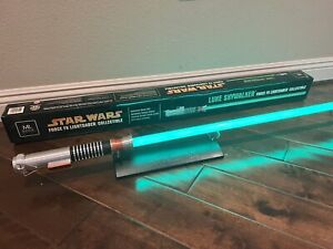 Star Wars Master Replicas Luke Skywalker Force FX Lightsaber Collectible SW-212