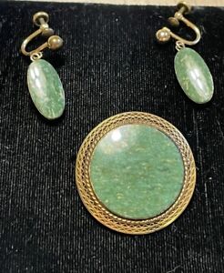 Vintage WRE 12k Gold Filled Jade Earrings (screw/clip) & Brooch Set