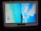lot of 5 Android 8 tablets 10 inch screen