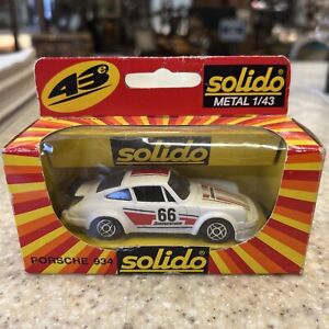 Solido 1/43 Porsche 934 Bridgestone #66 Racing