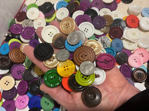 25 New Jumbo Large Big Buttons assorted mixed color and sizes