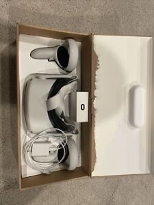 New ListingOculus Quest 2 256GB Advanced All-in-one VR Headset – White (301-00351-01)