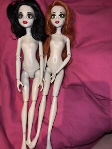 New ListingOnce Upon A Zombie  Nude OOAK / Spares / Repairs (2 Dolls)