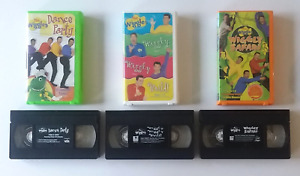 The Wiggles Dance Party Wiggly Wiggly World and Wiggly Safari VHS Tapes Lot of 3