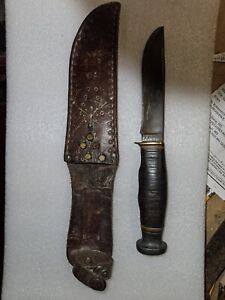 Vintage WWII Era Ka-Bar Hunting/Skinning Knife With Original Unique Sheath