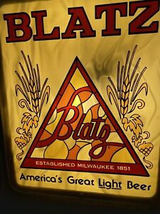 New ListingBLATZ LIGHTED BEER SIGN GREAT WORKING CONDITION ESTABLISHED MILWAUKEE 1851