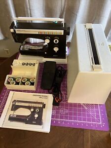 Husqvarna Viking Model 6440 64 40 Sewing Machine W/ Case & Accessories. ;*