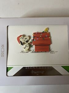 HALLMARK BOX OF 10 PEANUTS SNOOPY CHRISTMAS CARDS 