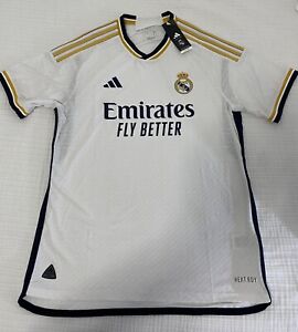 adidas Men's Soccer Real Madrid 23/24 Authentic Home….size L.