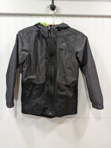 BOYS NORTH FACE 10/12 JACKET. BLEMISHES SHOWN IN PICTURES