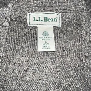 Vintage LL Bean Mens Large Button Sweater Cardigan Lambswool Sleeveless Vest.