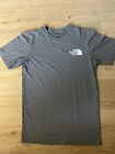 The North Face Men’s T-shirt Small Light Grey