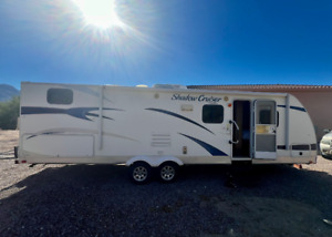 New Listing2012 Shadowcruiser 28ft Bunkhouse Travel Trailer (Sleeps 10) GREAT CONDITION!