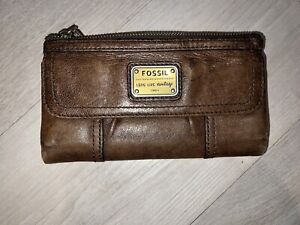 Fossil long live vintage 1954 brown bifold leather wallet top zip wallet