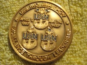 LHD-7 USS IWO JIMA Amphibious Assault Ship GATOR US Navy Challenge Coin CHIEF
