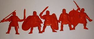 54 MM Tehnolog Mini Action Figures Lot Roman D&D Fantasy Plastic Toy Soldiers