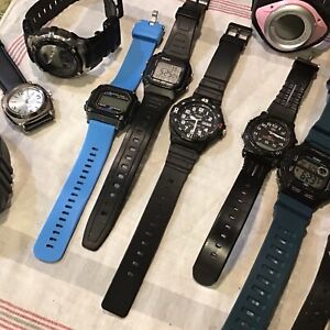 10 Lot Vintage Men's Digital Sport Watch Armitron, Casio, Timex, 4 Working