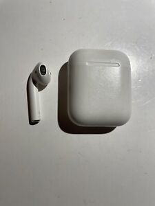 Apple AirPods (2nd generation) Right Ear Only w/ Charging Case A2031, Working, e