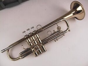 BB Trumpet Holton Mf ST-302 Maynard Ferguson Suitcase With Case Sn 823220