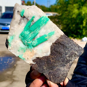 2.41LB Natural Rare Emerald Gem Crystal Mineral Specimen/China