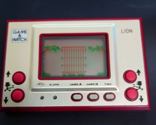 [In Hand]  Nintendo Game & Watch LION LN-08 Made in 1981 from Japan