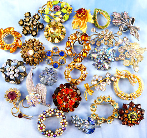Vintage Rhinestone Jewelry Lot 25 Piece Pin Brooch All Colorful Rhinestones