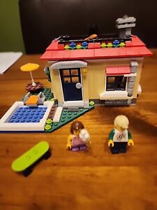 LEGO Creator Modular Poolside Holiday (31067)