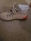 Women's Sorel boots brand new size 8