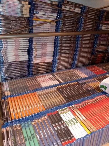 Blu-Ray Movie Lot Most Titles 1.99 each combined shipping Available Titles D - P