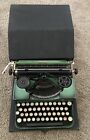Vintage Green Royal Portable Typewriter Model P (TEST WORKS GREAT)