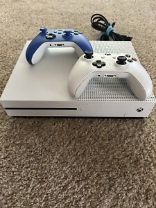 Xbox Series One S Console 500GB! Includes 2 Controllers 🔥