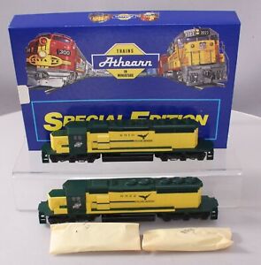 Athearn 2210 HO Chicago and North Western Falcon Service SD40-2 AA Diesel Set LN
