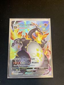 Pokémon TCG Charizard VMAX Shining Fates SV107/SV122 Holo Shiny Holo Rare