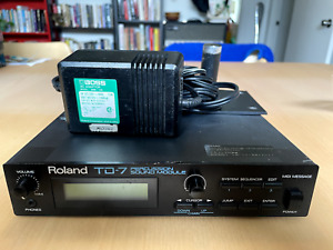 Roland TD-7 Electronic Percussion Drum Sound Module W/ Mount Power Supply Manual