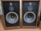 Acoustic Research AR38s Speakers