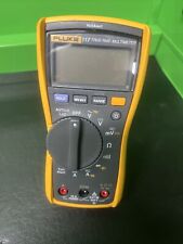 New ListingFluke 117 Digital Multimeter with Intergrated Voltage Detection