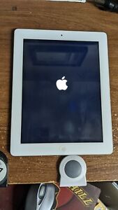 Apple iPad 2 2nd Gen A1395 32GB, Wi-Fi, 9.7in - White - MC954LL/A - Device ONLY