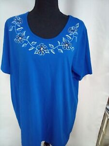 Blair womans plus size blue tee with flowers around neck 2XL PIT TO PIT 22