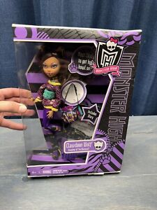 Monster High Clawdeen Wolf Schools Out Brand New In Box Mattel 2010 Rare!