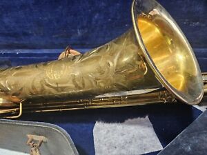 ❤️  Gold Plated conn baritone saxophone Rare Condition