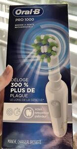 ORAL B PRO 1000 ELECTRIC TOOTHBRUSH In 30350 FREE SHIP