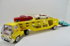 Vintage 1965  Tonka Toys  Car Carrier Tractor / Trailer - Original Cars & Ramp