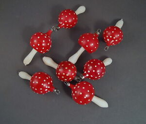 8 VINTAGE BLOWN GLASS MUSHROOMS / Fly agaric  (# 11584)