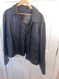 Roundtree & Yorke Black Leather Jacket Zip Size M *Broken Zipper
