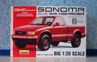 Lindberg Kit 1:20 scale GMC SONOMA 4X4 HIGHRIDER Pickup Truck Open Box Complete