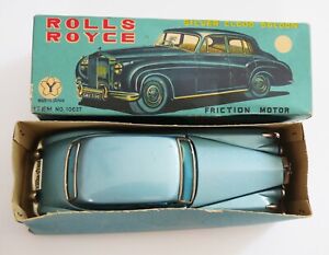 Yonezawa toys [Rolls-Royce Silver Cloud saloon blue] tin car [with box]