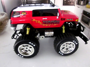 Toyota FJ Cruiser RC SUV Bad Ass 4X4 Truck 1:10 Scale Red No Remote/40MHz
